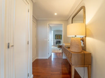 Apartamento T3 para Venda em Aldoar, Foz do Douro e Nevogilde