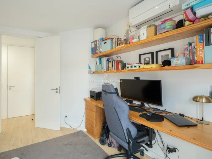 Apartamento T3 para Venda em Campolide Foto 27