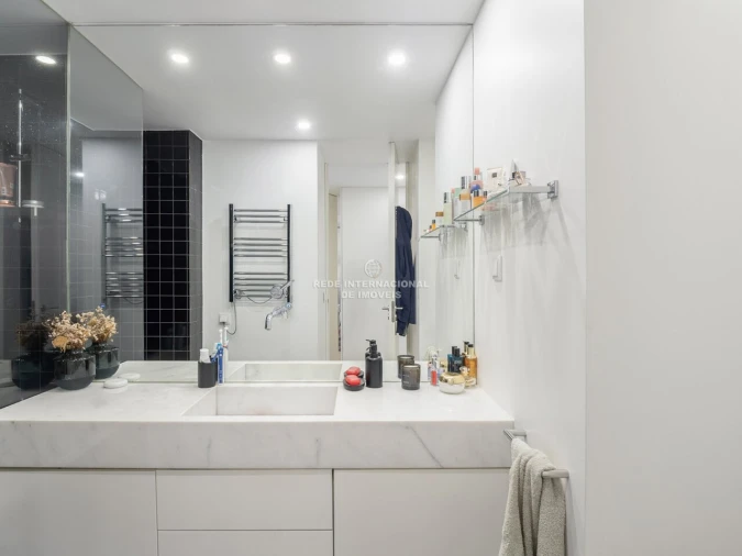 Apartamento T3 para Venda em Campolide Foto 25