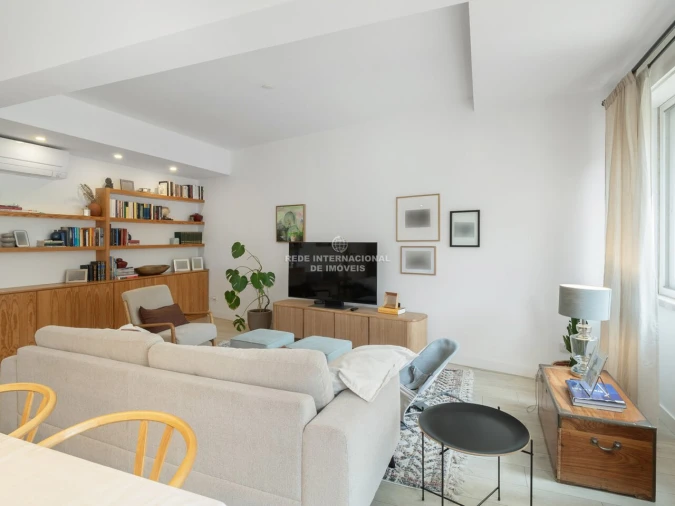 Apartamento T3 para Venda em Campolide Foto 7