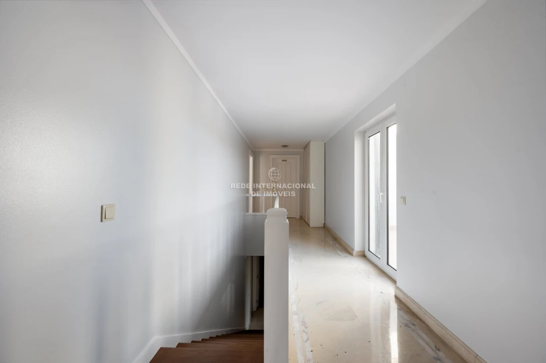 Apartamento T3 para Venda em Cascais e Estoril Foto 7