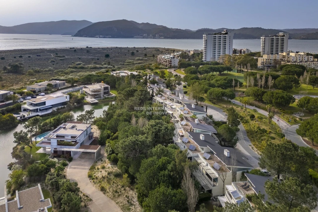 Moradia T3 para Venda em Grândola e Santa Margarida da Serra Foto 13