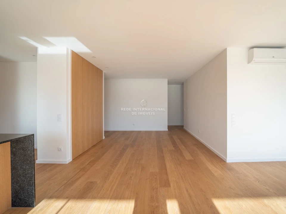 Apartamento T4 para Venda em Matosinhos e Leça da Palmeira Foto 2