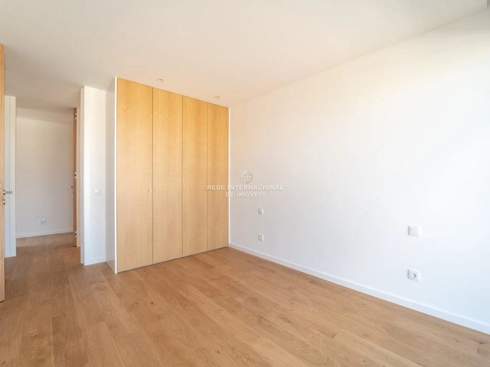 Apartamento T4 para Venda em Matosinhos e Leça da Palmeira Foto 7