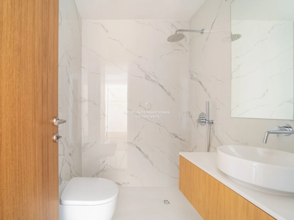 Apartamento T4 para Venda em Matosinhos e Leça da Palmeira Foto 7