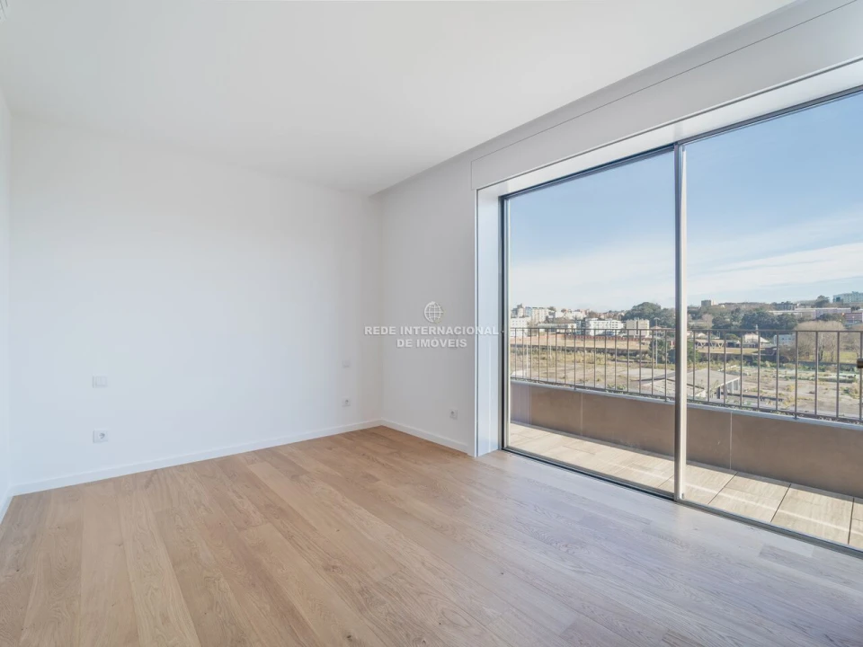 Apartamento T4 para Venda em Matosinhos e Leça da Palmeira Foto 8