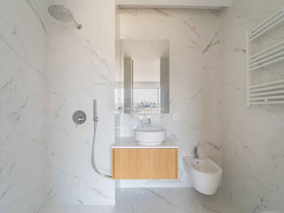 Apartamento T4 para Venda em Matosinhos e Leça da Palmeira Foto 15