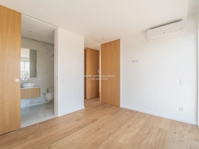 Apartamento T4 para Venda em Matosinhos e Leça da Palmeira Foto 14