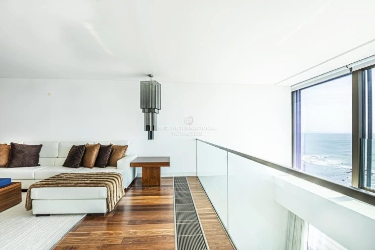 Apartamento T3 para Venda em Cascais e Estoril Foto 23