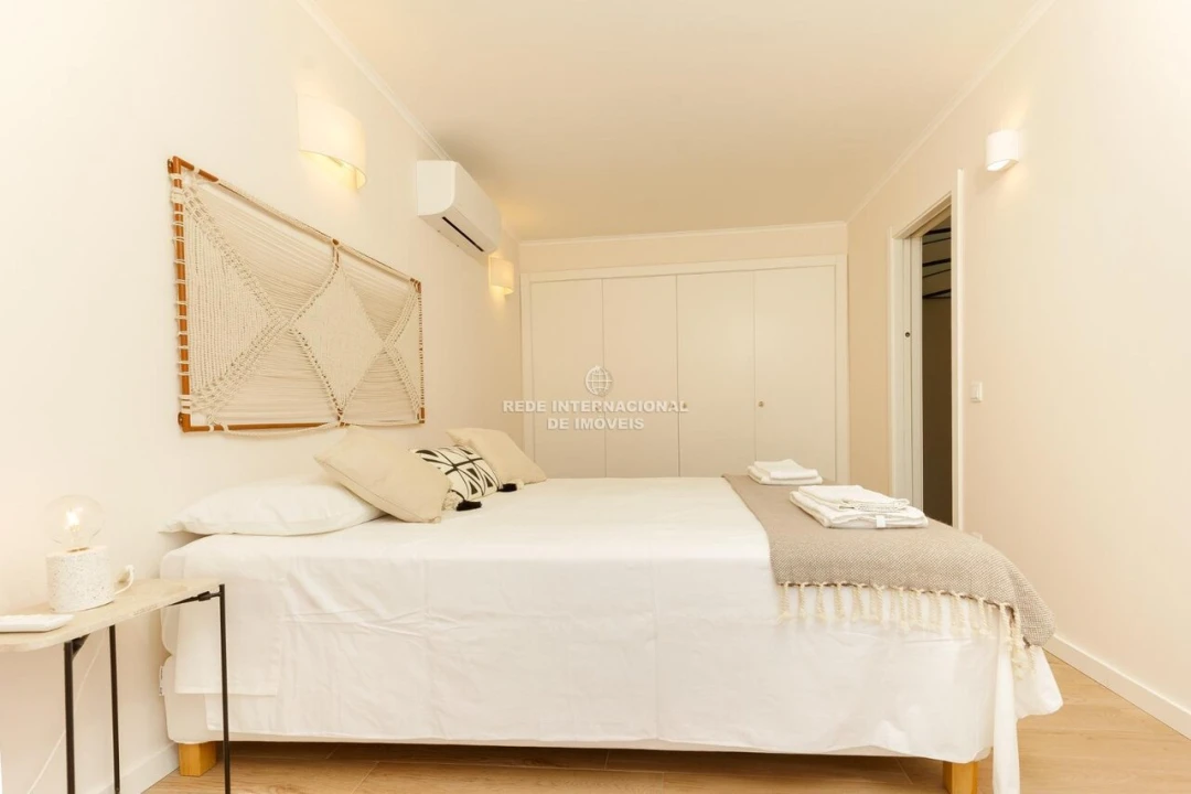 Moradia T2 para Venda em Santa Maria do Castelo e Santiago e Santa Susana Foto 39