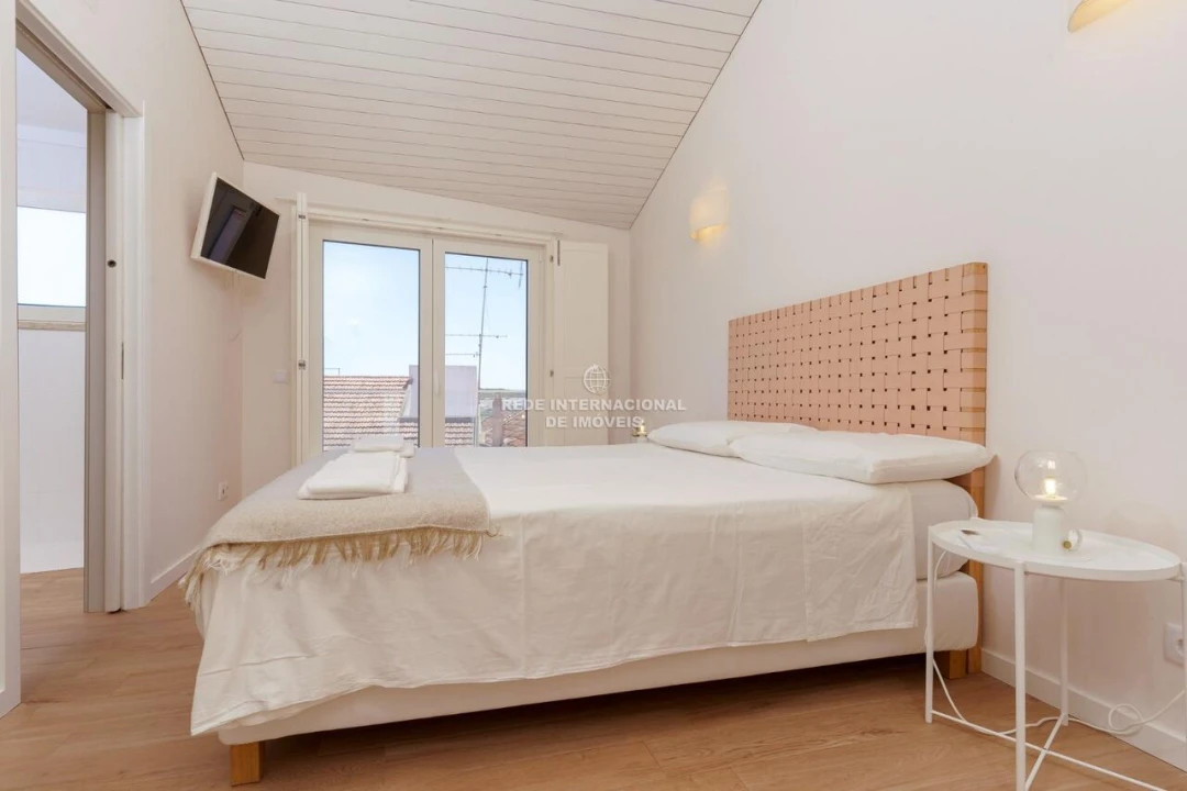 Moradia T2 para Venda em Santa Maria do Castelo e Santiago e Santa Susana Foto 35