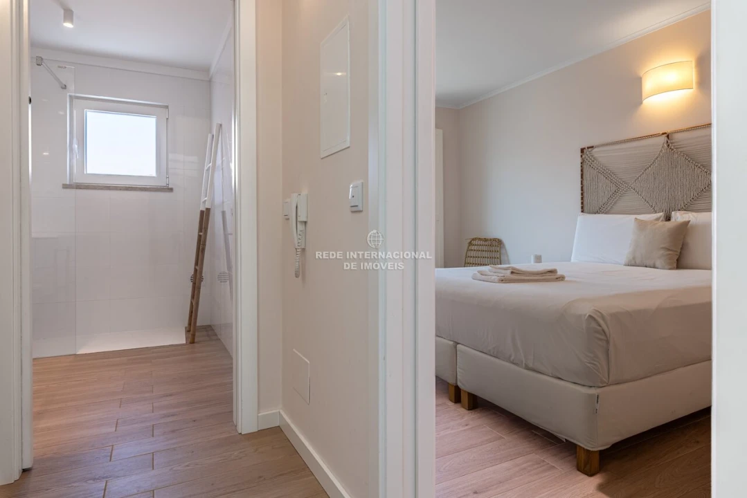 Moradia T2 para Venda em Santa Maria do Castelo e Santiago e Santa Susana Foto 13