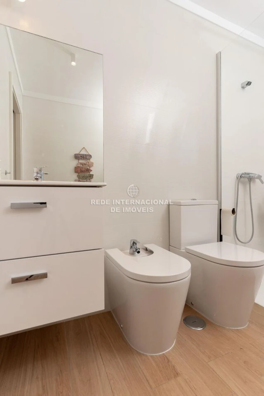 Moradia T2 para Venda em Santa Maria do Castelo e Santiago e Santa Susana Foto 31