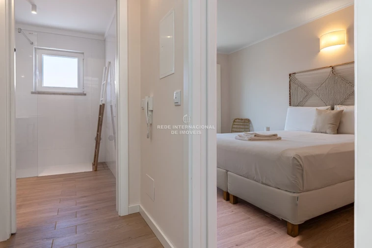 Moradia T2 para Venda em Santa Maria do Castelo e Santiago e Santa Susana Foto 13