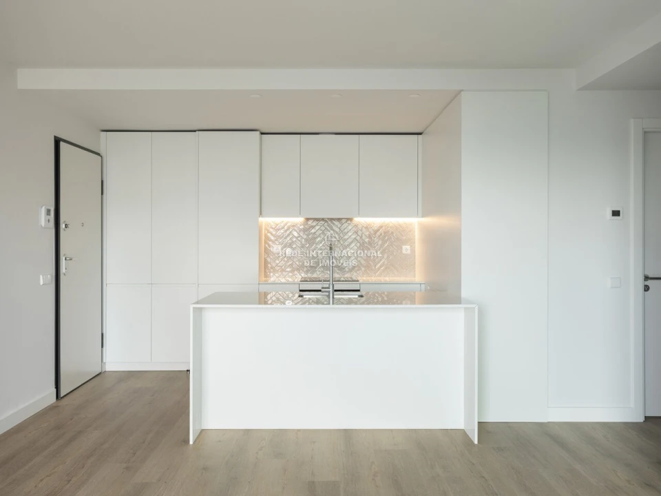 Apartamento T2 para Venda em Algés, Linda-A-Velha e Cruz Quebrada-Dafundo Foto 16