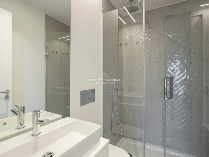 Apartamento T2 para Venda em Algés, Linda-A-Velha e Cruz Quebrada-Dafundo Foto 21