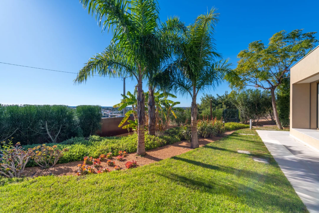 Moradia T4 para Venda em Loule (São Clemente) Foto 18