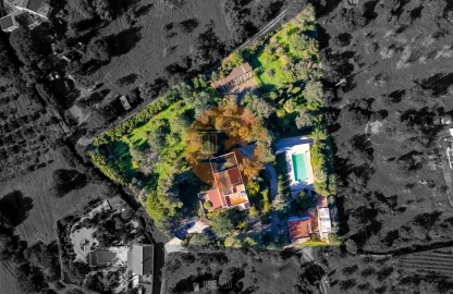 Moradia T8 para Venda em Moncarapacho e Fuseta