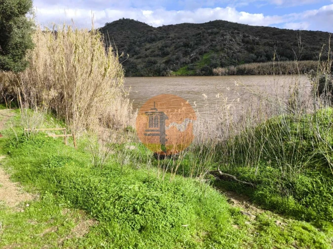 Terreno para Venda em Alcoutim e Pereiro Foto 1
