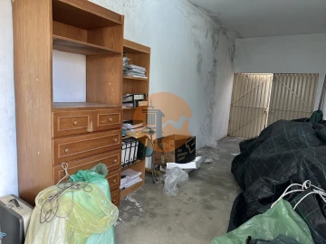 Moradia T3 para Venda em Moncarapacho e Fuseta