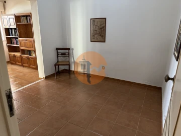 Moradia T3 para Venda em Moncarapacho e Fuseta