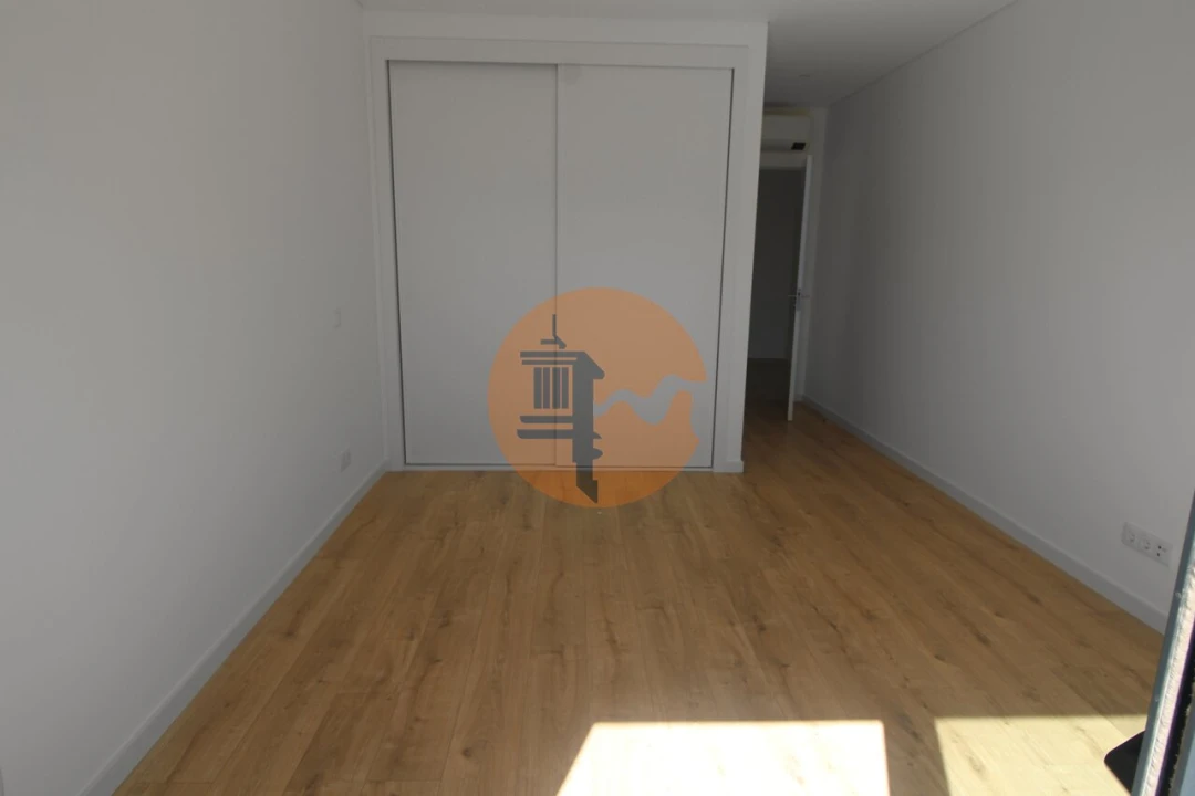 Apartamento T4 para Venda em Tavira (Santa Maria e Santiago) Foto 10