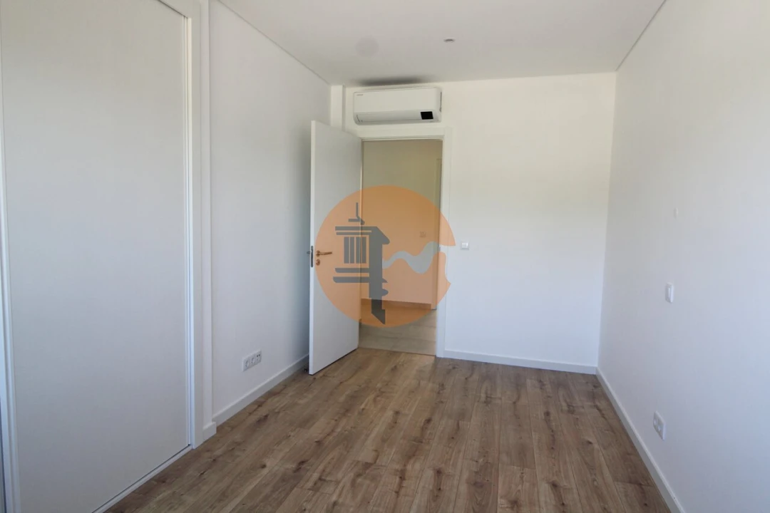 Apartamento T4 para Venda em Tavira (Santa Maria e Santiago) Foto 17