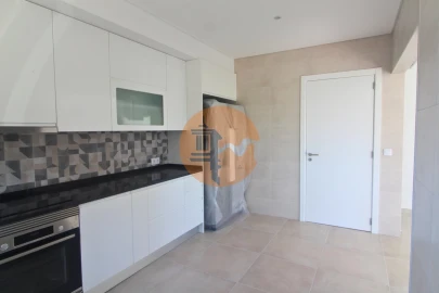 Apartamento T4 para Venda em Tavira (Santa Maria e Santiago)