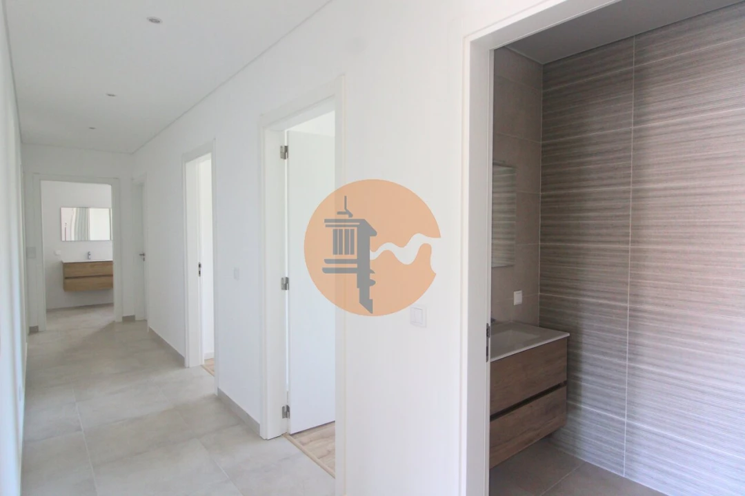 Apartamento T4 para Venda em Tavira (Santa Maria e Santiago) Foto 11