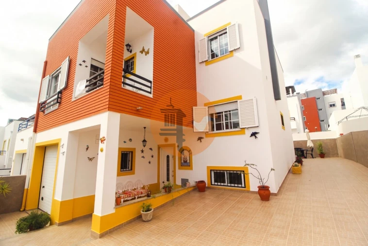 Moradia T4 para Venda em Tavira (Santa Maria e Santiago) Foto 4