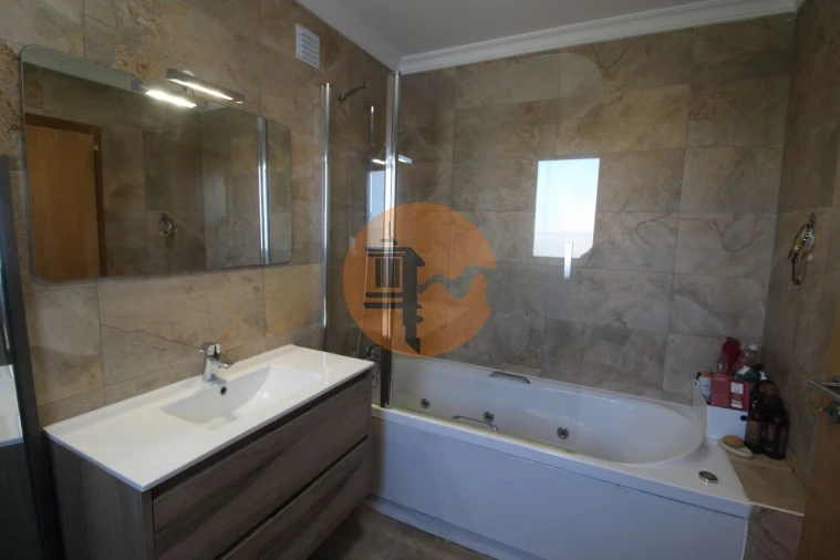 Moradia T3 para Venda em Luz de Tavira e Santo Estêvão Foto 22