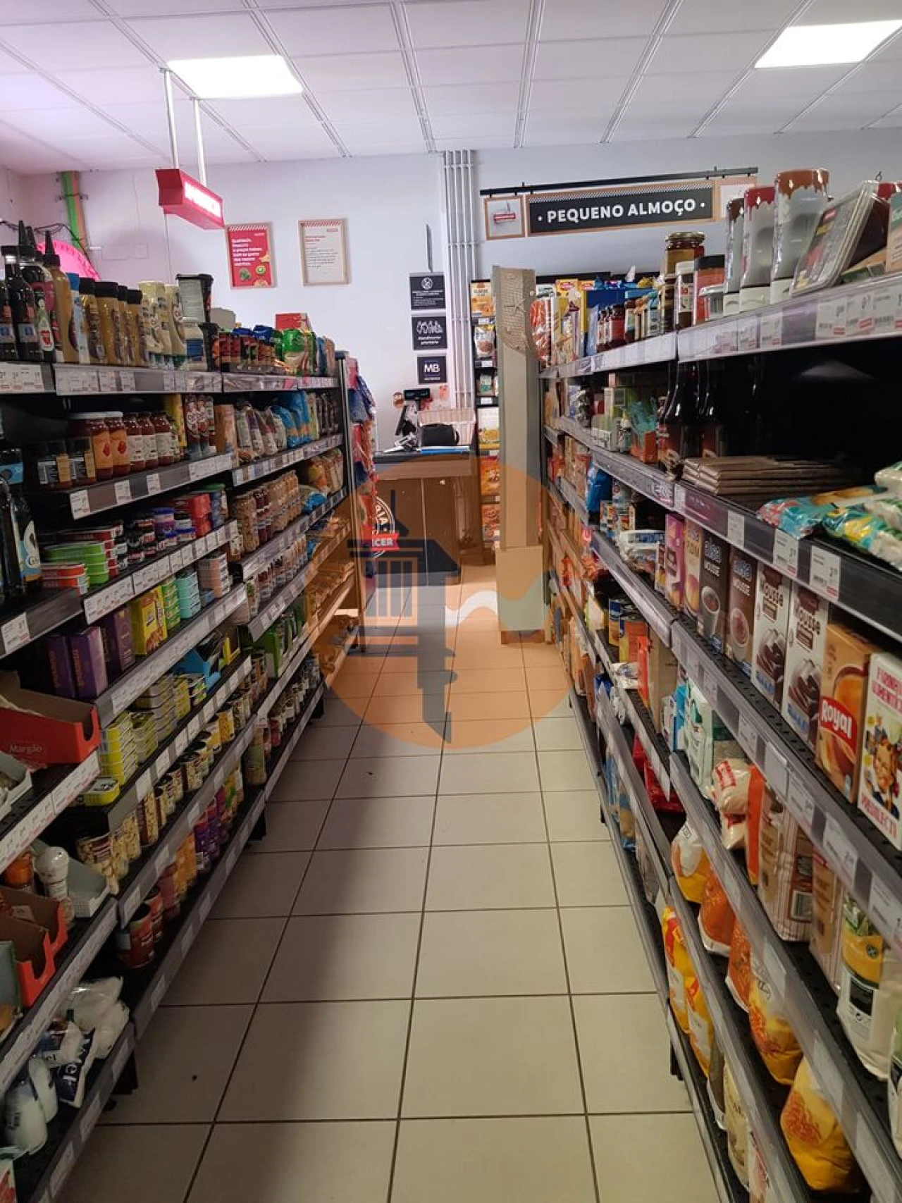 Loja para Trespasse em Altura Foto 3