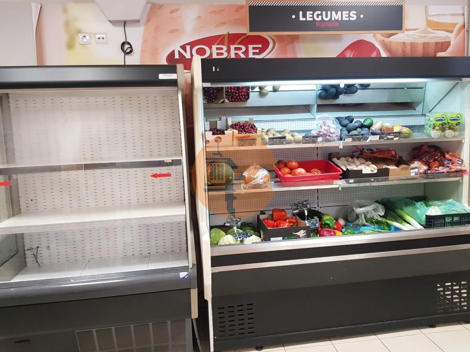 Loja para Trespasse em Altura Foto 13