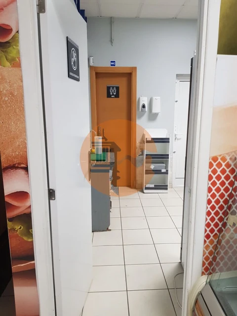 Loja para Trespasse em Altura