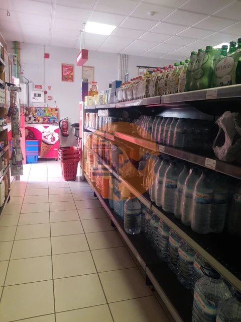 Loja para Trespasse em Altura