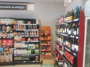 Loja para Trespasse em Altura