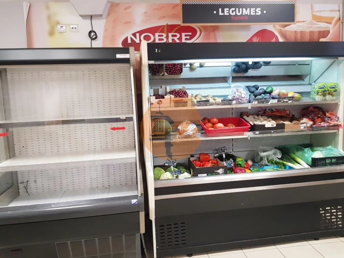 Loja para Trespasse em Altura Foto 13