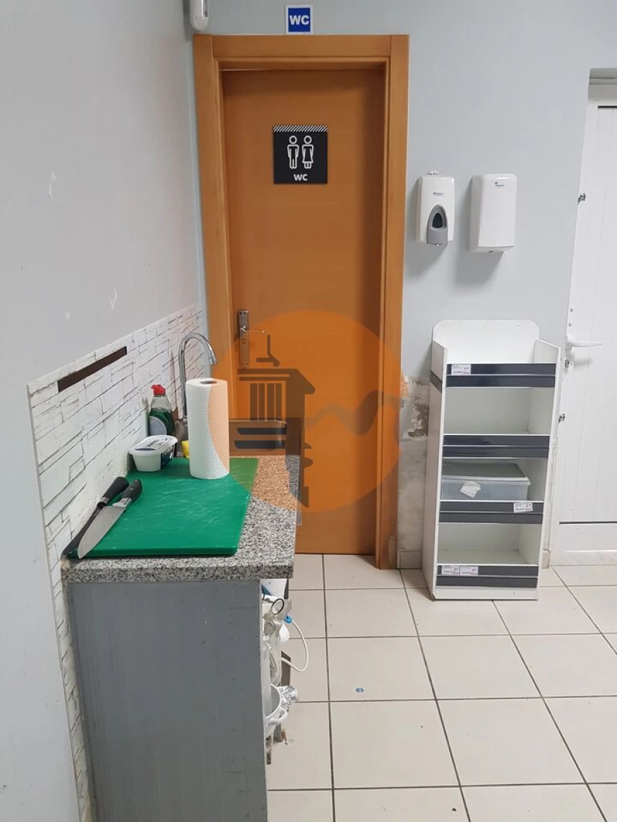 Loja para Trespasse em Altura Foto 29