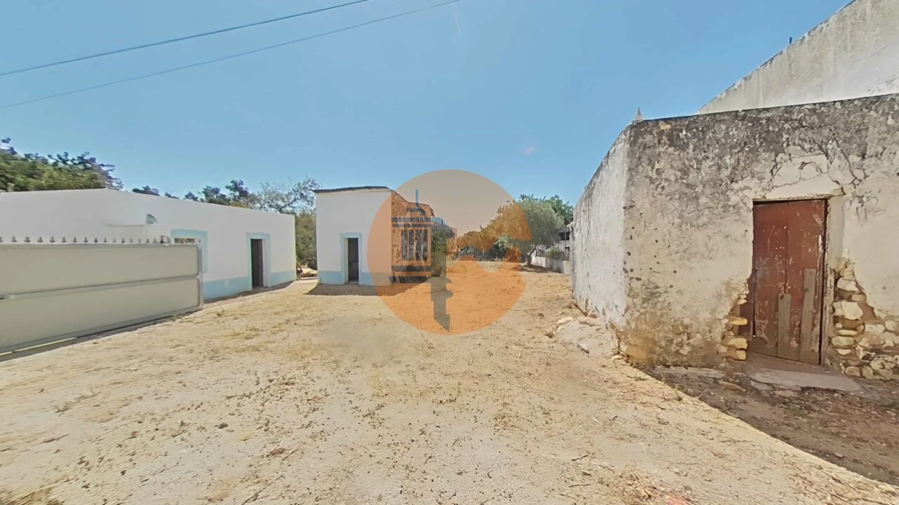 Moradia T4 para Venda em Moncarapacho e Fuseta Foto 4