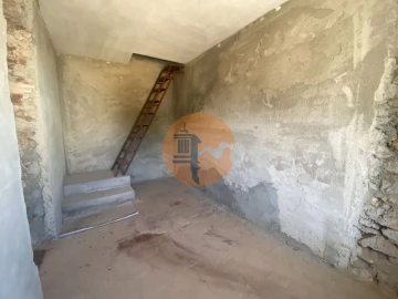 Moradia T4 para Venda em Moncarapacho e Fuseta
