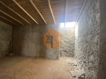 Moradia T4 para Venda em Moncarapacho e Fuseta