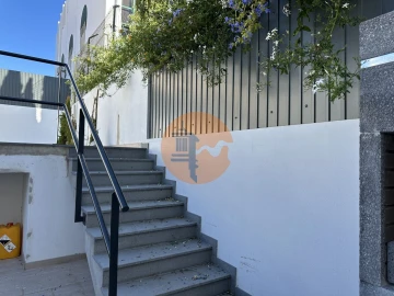 Moradia T3 para Venda em Moncarapacho e Fuseta