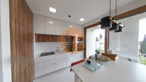 Apartamento T3 para Venda em Moncarapacho e Fuseta