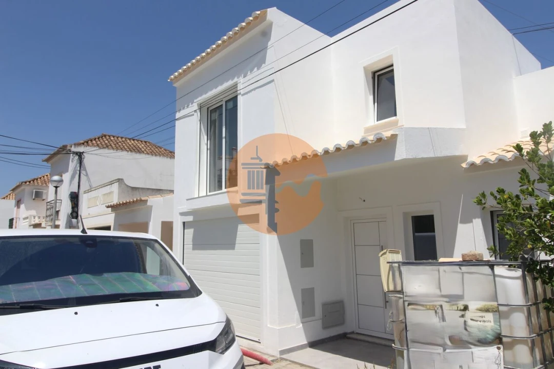Moradia T3 para Venda em Tavira (Santa Maria e Santiago) Foto 2