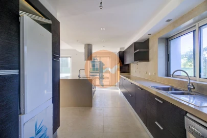 Moradia T4 para Venda em Tavira (Santa Maria e Santiago)