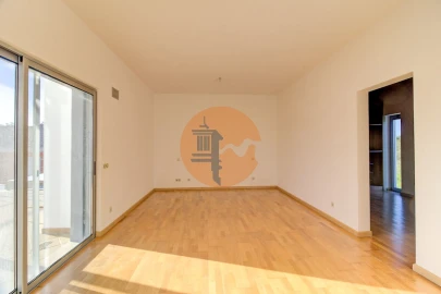 Moradia T4 para Venda em Tavira (Santa Maria e Santiago)