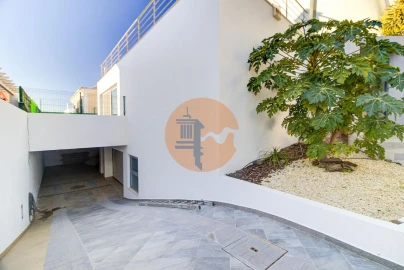 Moradia T4 para Venda em Tavira (Santa Maria e Santiago)