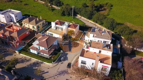 Moradia T4 para Venda em Tavira (Santa Maria e Santiago)