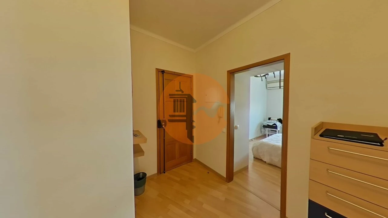 Apartamento T3 para Venda em Faro (Sé e São Pedro) Foto 27