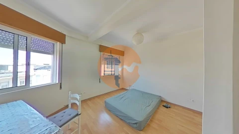 Apartamento T3 para Venda em Faro (Sé e São Pedro)